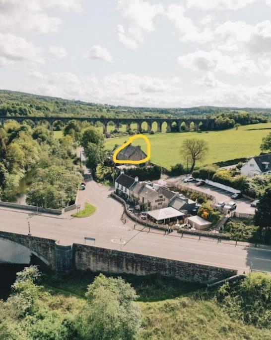 Bridge Holiday Let Linlithgow Bagian luar foto